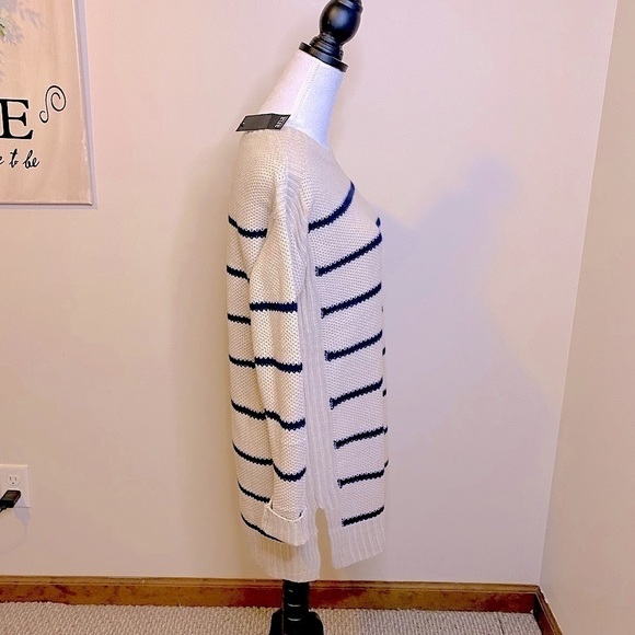 NWT a.n.a Oatmeal and Navy Stripe Crewneck Tunic Length Sweater Size Small - Picture 5 of 14